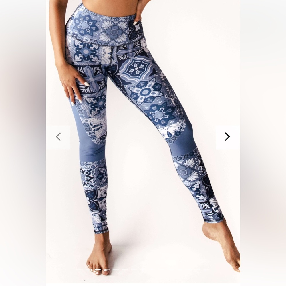 YD YOGA DEMOCRACY LEGGINGS MOSAIC WOMENS LARGE